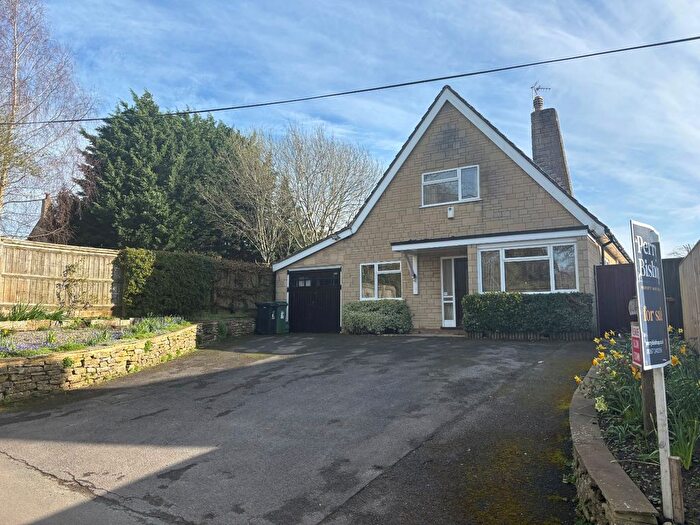 3 Bedroom Bungalow For Sale In Puddleduck Lane, Great Coxwell, Faringdon, Oxfordshire, SN7