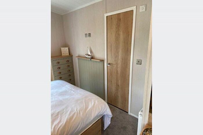 2 Bedroom Caravan For Sale In , Solent Breezes Holiday Park, Warsash, Nr Fareham, Hampshire, SO31