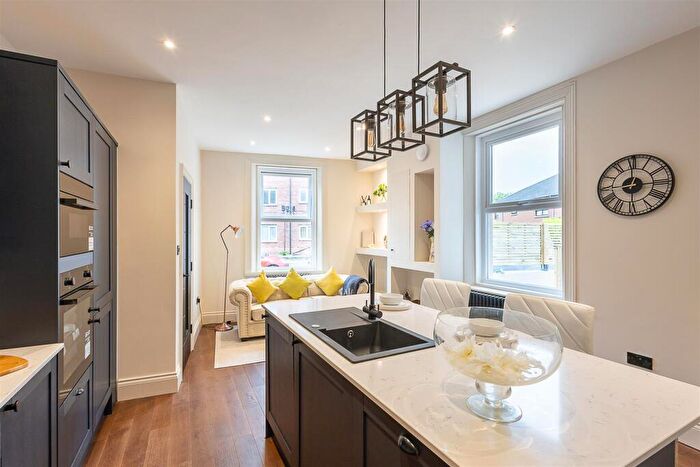 1 Bedroom Flat For Sale In Field Street, South Gosforth, Newcastle Upon Tyne, NE3