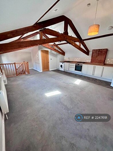 2 Bedroom Flat To Rent In Damory Street, DT11