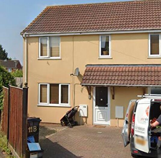 2 Bedroom Detached House To Rent In B Stothard Road, Bristol, BS7