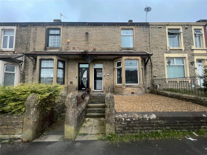 3 Bedroom Terraced House For Sale In Burnley Road, Blackburn, Lancashire, BB1