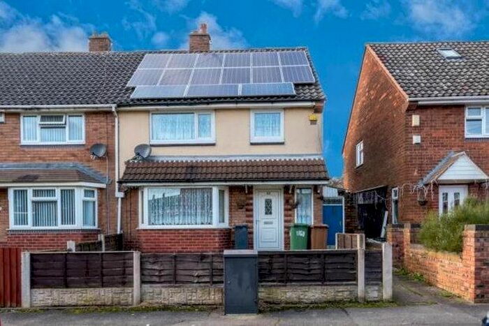 3 Bedroom Semi-Detached House To Rent In Evesham Crescent, Walsall, WS3