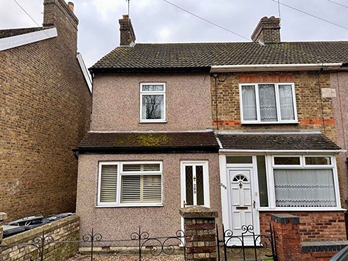 2 Bedroom End Terrace House For Sale In Rochester Road, Burham, Rochester, ME1