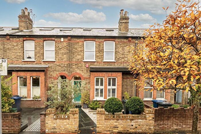 4 Bedroom Property For Sale In Sunderland Road, Ealing, W5