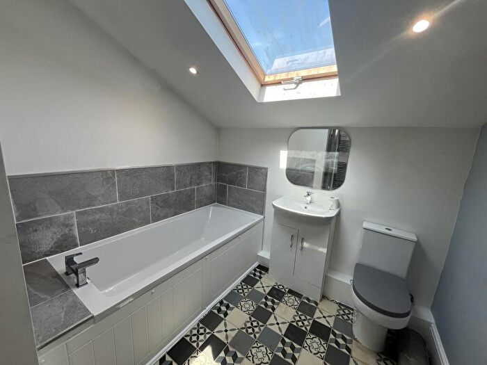 2 Bedroom Terraced House To Rent In Mutual Street, DN4