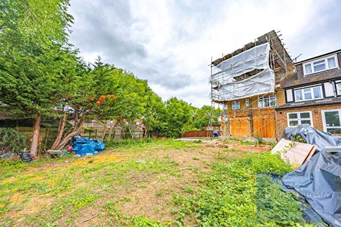 3 Bedroom Semi-Detached House For Sale In Whitehall Close, Chigwell, Essex, IG7
