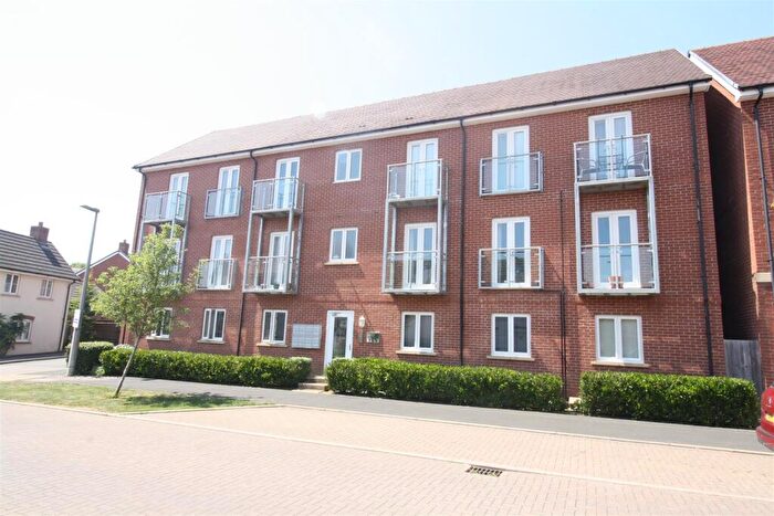 2 Bedroom Apartment For Sale In Santa Cruz Avenue, Newton Leys, Milton Keynes, MK3