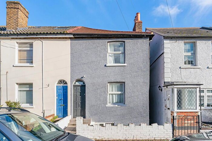 5 Bedroom End Terrace House For Sale In William Road, Sutton, SM1