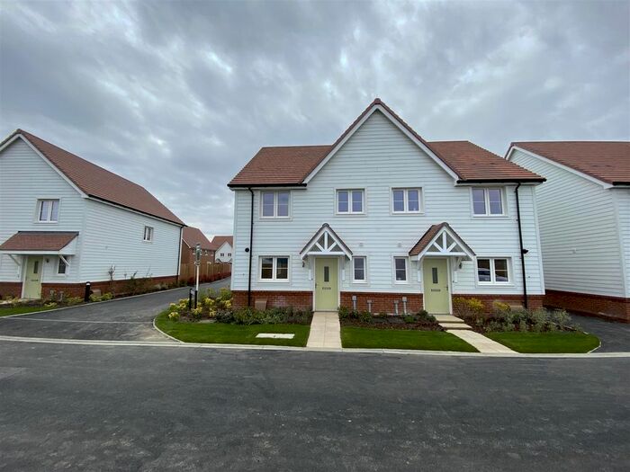 3 Bedroom Semi-Detached House To Rent In Church Road, Paddock Wood, Tonbridge, TN12