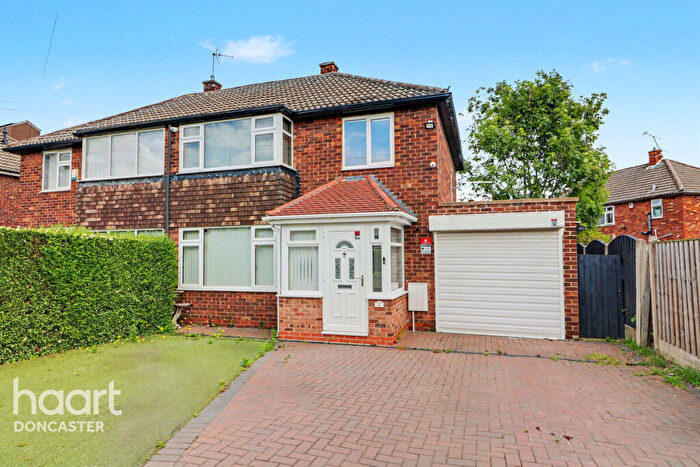 3 Bedroom Semi-Detached House For Sale In Liffey Avenue, Intake, Doncaster, DN2