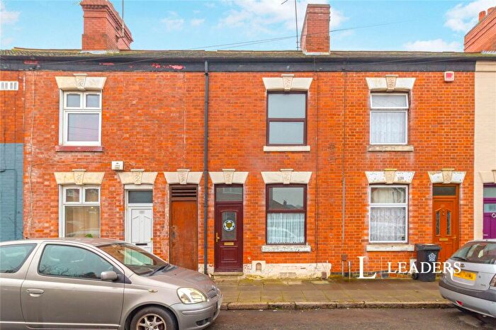 3 Bedroom Terraced House To Rent In Mostyn Street, Leicester, Leicestershire, LE3