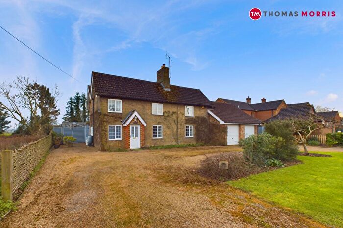 4 Bedroom Detached House For Sale In East Hatley, Sandy, Cambridgeshire, SG19