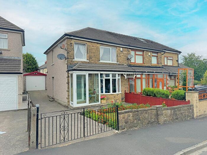 3 Bedroom Semi-Detached House For Sale In Southmere Road, Great Horton, Bradford, BD7