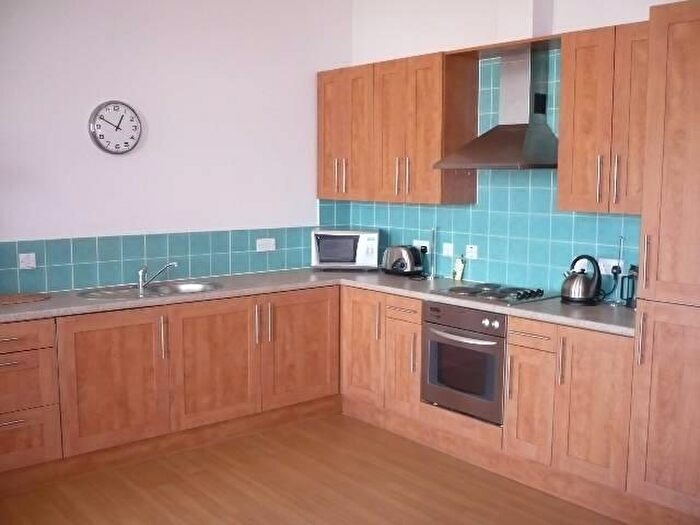 2 Bedroom Flat To Rent In Behrens Warehouse, East Parade, Little Germany, BD1