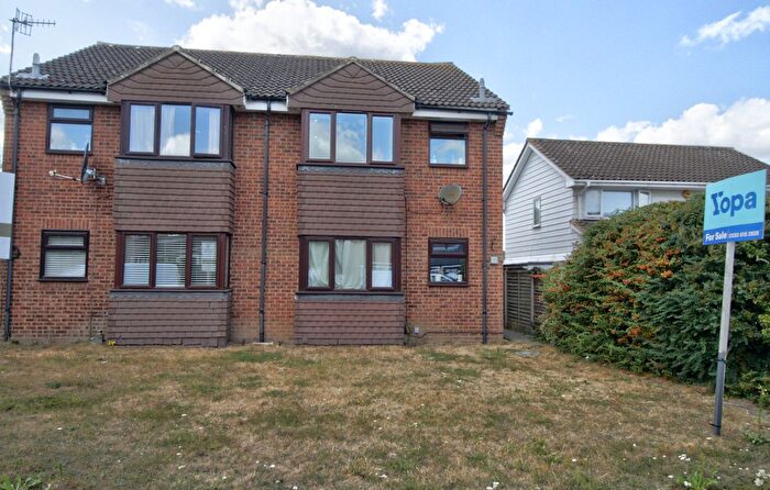 1 Bedroom Flat For Sale In Orchidhurst, Tunbridge Wells, TN2