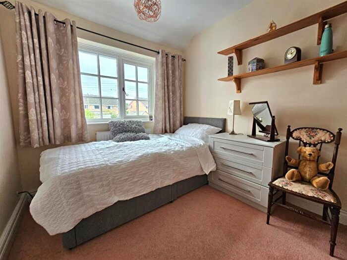 3 Bedroom Semi-Detached House For Sale In Watery Lane, Newent, GL18