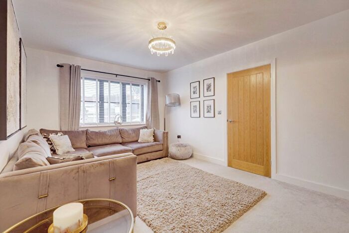 4 Bedroom Detached House For Sale In Great Burches Road, Benfleet, SS7