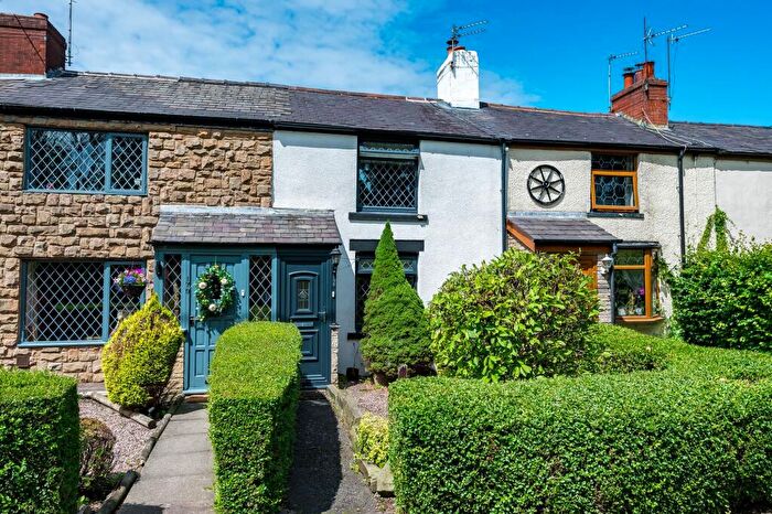 2 Bedroom Terraced House For Sale In Longmeanygate, Midge Hall, PR26