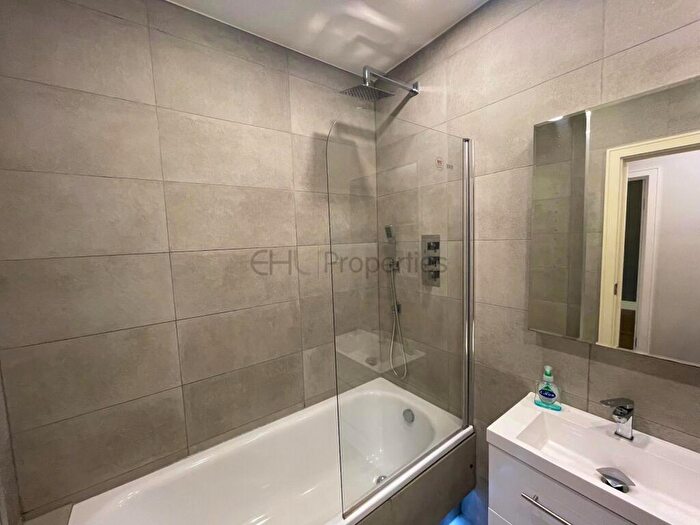 1 Bedroom Flat To Rent In Flat, A Broomfield Road, Chelmsford, CM1