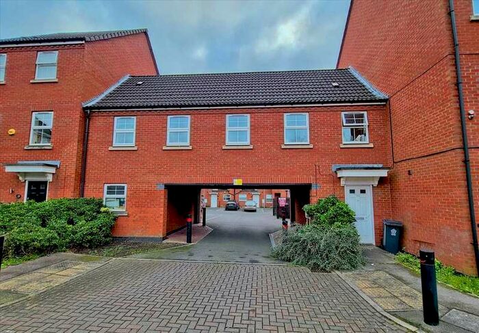 2 Bedroom Property To Rent In Larchmont Road, Leicester, LE4