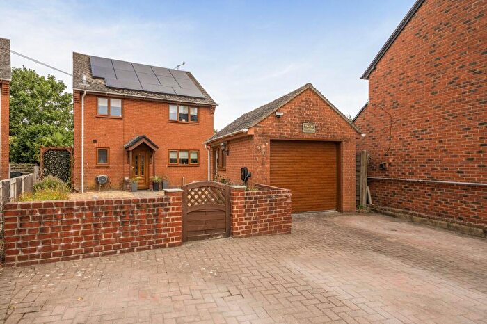 3 Bedroom Detached House For Sale In Kings Hill, Netheravon, SP4