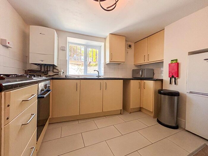 6 Bedroom Terraced House To Rent In Hillside, Cliftonwood, Bristol, BS8