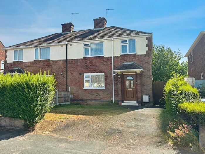 3 Bedroom Semi-Detached House For Sale In Holt Road, Burbage, Hinckley, Leicestershire, LE10