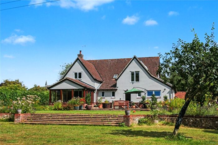 3 Bedroom Detached House For Sale In Peasenhall Road, Walpole, Halesworth, Suffolk, IP19