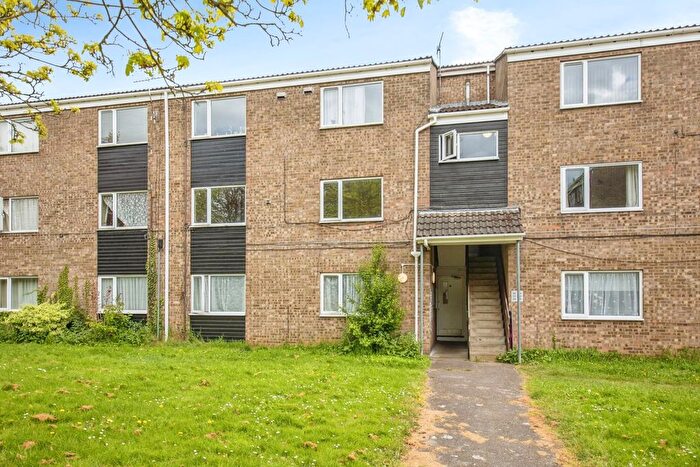 2 Bedroom Flat For Sale In Emmanuel Close, Ipswich, Suffolk, IP2