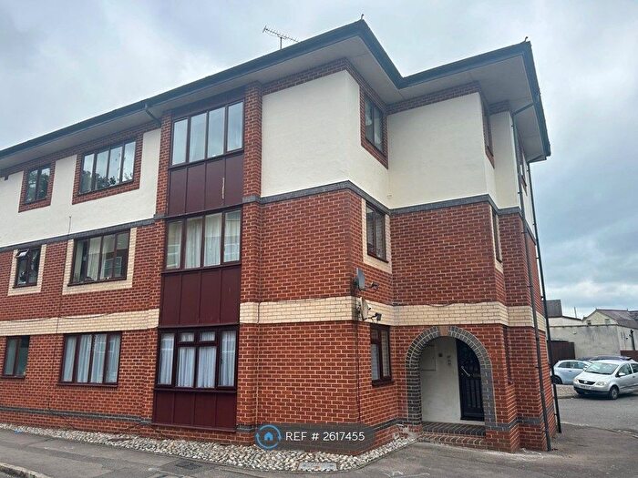 1 Bedroom Flat To Rent In Granby Court, Reading, RG1