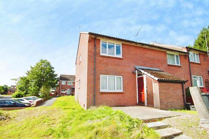 1 Bedroom Maisonette For Sale In Longstock Court, Eastleaze, SN5