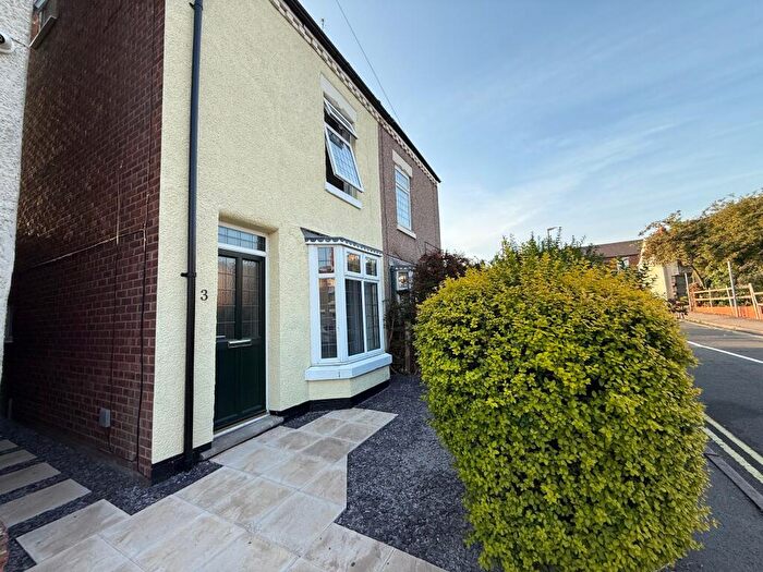 3 Bedroom Semi-Detached House To Rent In Alfred Street, Ripley, DE5