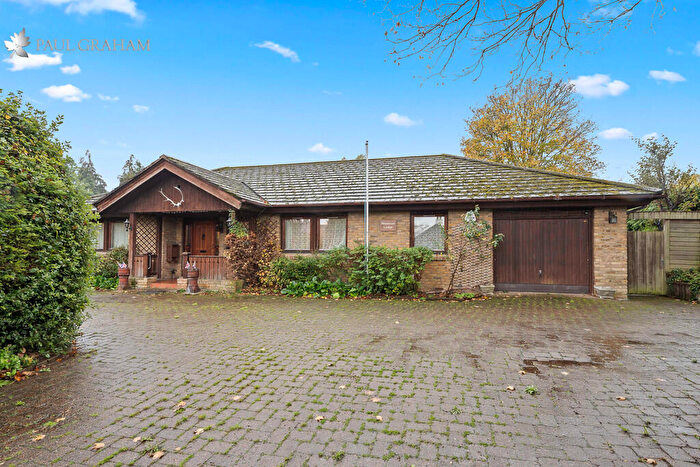 3 Bedroom Detached Bungalow For Sale In The Woodlands, South Wallington, SM6