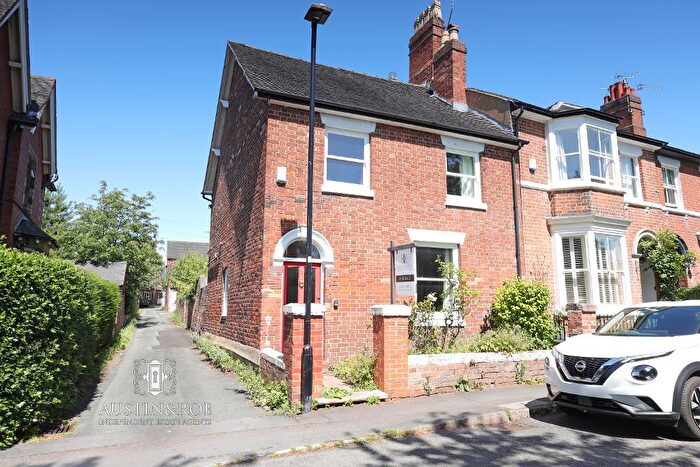 3 Bedroom Terraced House For Sale In Granville Terrace, Stone, ST15