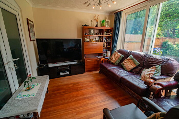 5 Bedroom Detached House For Sale In Lode Lane, Solihull, B91