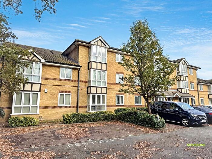 1 Bedroom Flat For Sale In Edison Road, Welling, DA16