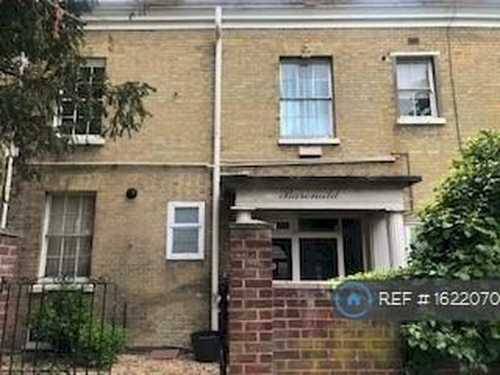 2 Bedroom Flat To Rent In Millbrook Road West, Southampton, SO15
