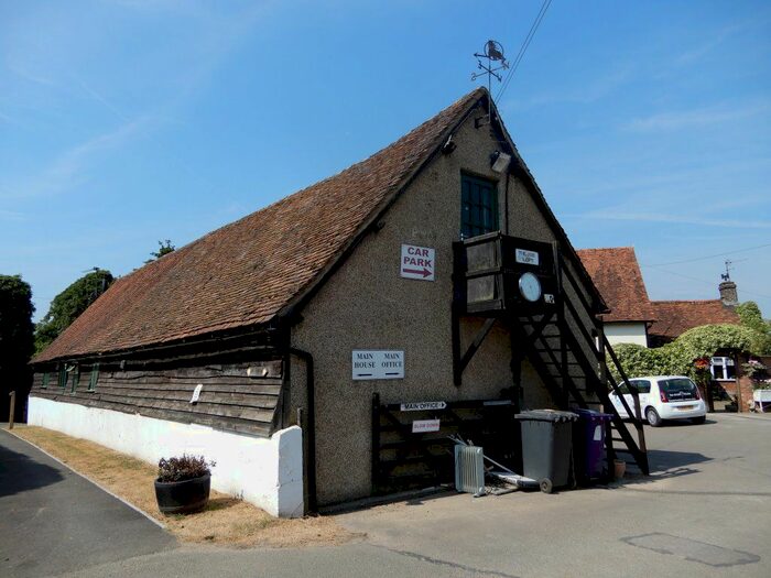 1 Bedroom Flat To Rent In Pottersheath Road, Welwyn, AL6