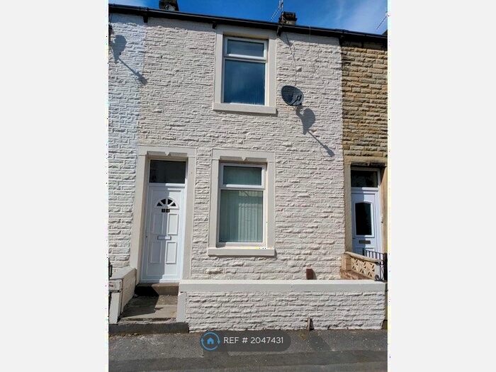 3 Bedroom Terraced House To Rent In Ferndale Street, Burnley, BB10