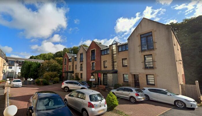 2 Bedroom Flat To Rent In Coltbridge Millside, Edinburgh, EH12