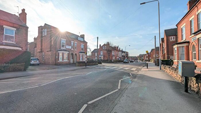 6 Bedroom Semi-Detached House To Rent In Rectory Road, West Bridgford, NG2