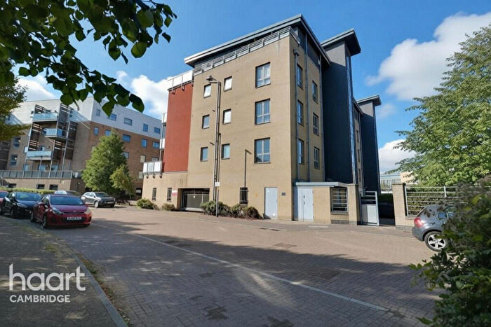 2 Bedroom Flat To Rent In Rustat Avenue, Cambridge, CB1
