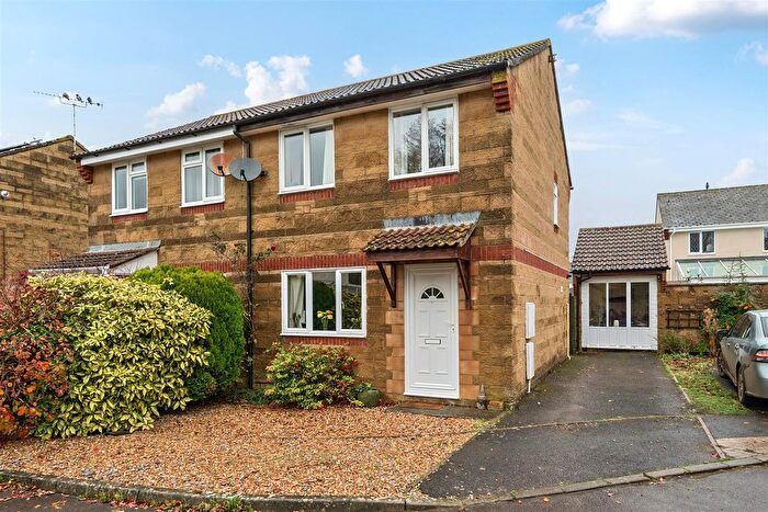 3 Bedroom Semi-Detached House For Sale In Ladymeade, Ilminster, TA19