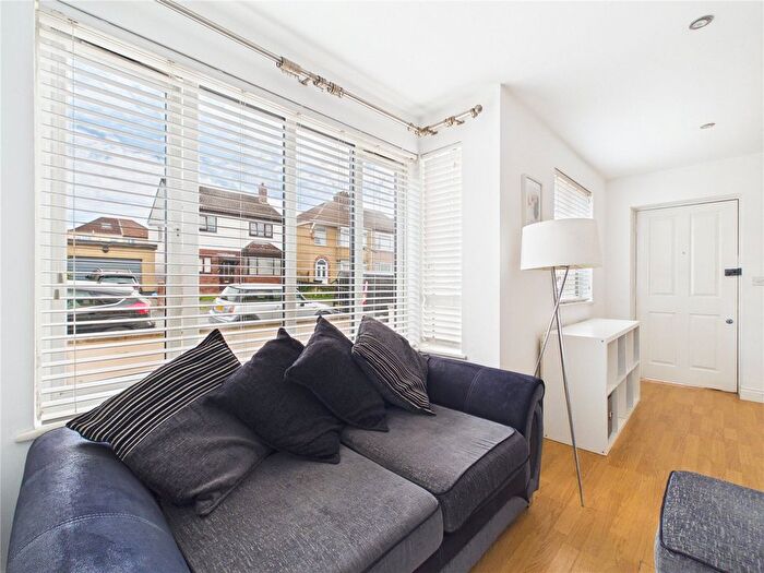 2 Bedroom Flat For Sale In Savoy Road, Savoy Road, Brislington, Bristol, BS4