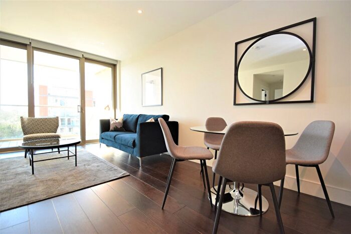 1 Bedroom Flat To Rent In Prince Of Wales Drive, London, SW11