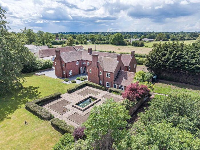 5 Bedroom Detached House For Sale In Warwick Road, Chadwick End, Solihull, B93