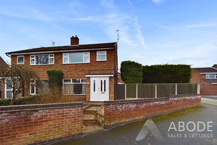 3 Bedroom Semi-Detached House For Sale In Bridge Street, Stretton, Burton-On-Trent, DE13