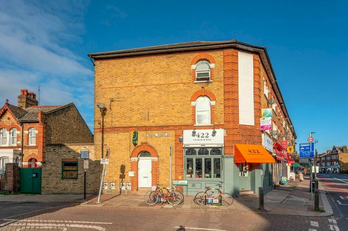 Studio To Rent In Garratt Lane, Earlsfield, London, SW18