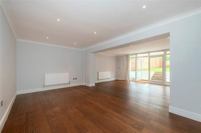 4 Bedroom Property To Rent In Harley Road, London, NW3